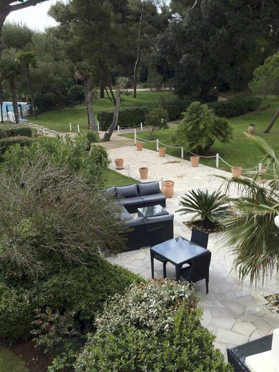 Bergerie Plage Renove Clim Balneo Plage Piscine Jardin Mediterraneen Hyeres Exterior photo