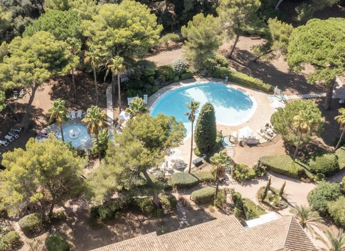 Bergerie Plage Renove Clim Balneo Plage Piscine Jardin Mediterraneen Hyeres Exterior photo